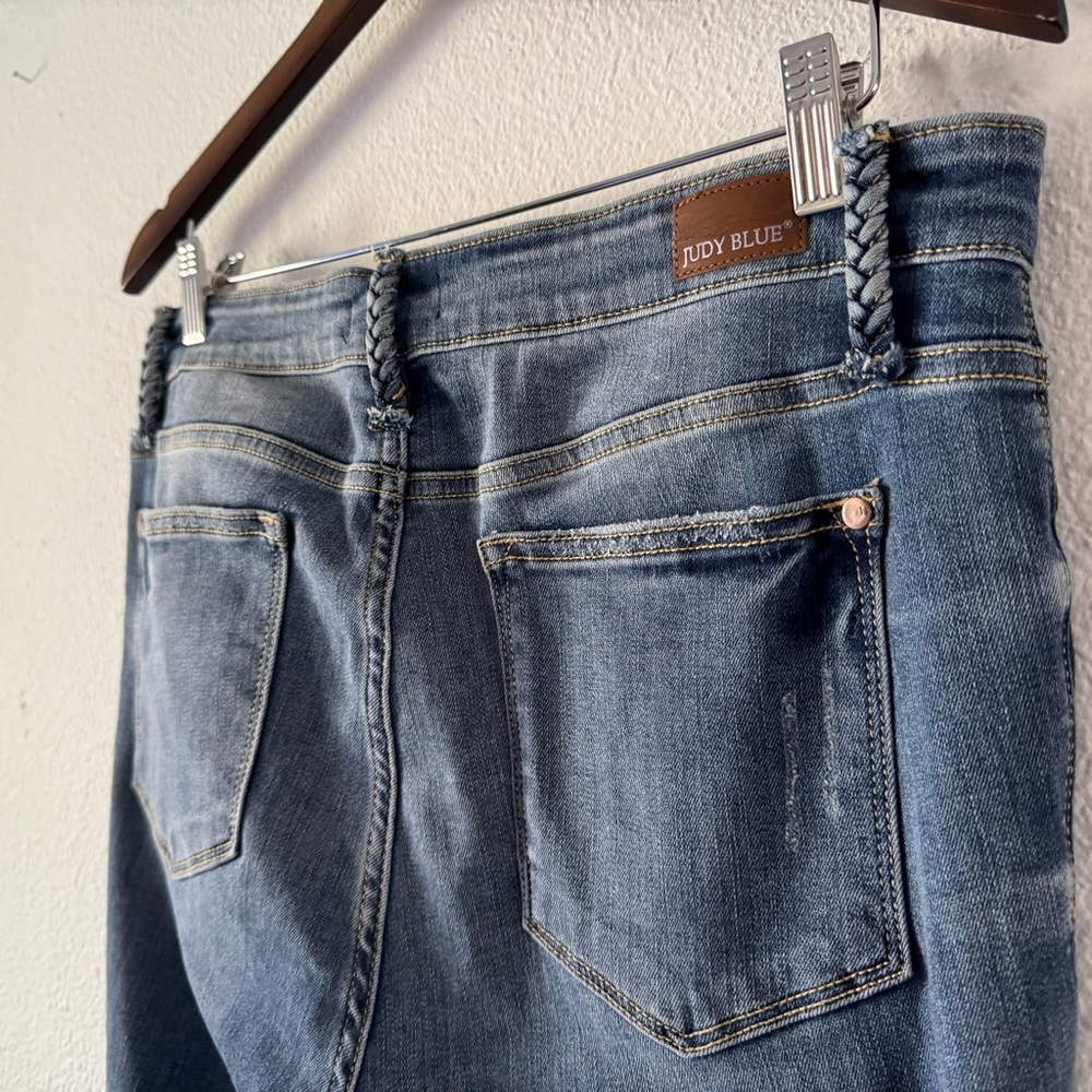 Judy Blue Slim Boot Jeans Stretch Braided Detail Plus Size 13/31 Classic Boho - Picture 10 of 15